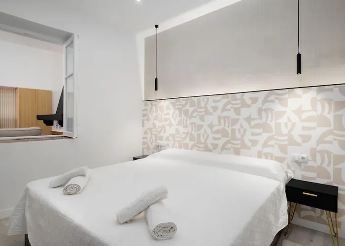 Modern 1-bed With Wi-fi * トレモリノス